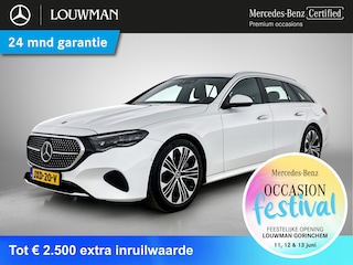 Mercedes-Benz Estate 300 e Luxury Line Plug-In Hybride Trekhaak | Rijassistentiepakket plus | Parkeerpakket met 360°-camera | Distronic | Sfeerverlichting. Inclusief 24 maanden Mercedes-Benz Certified garantie voor Europa.