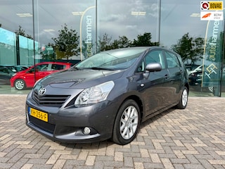 Toyota Corolla Verso 1.8 VVT-i Luxe, 7-persoons, dealer onderhouden
