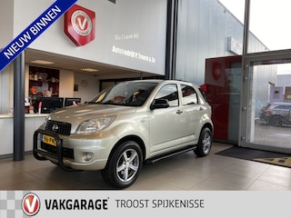 Daihatsu Terios 1.5 2WD Tour Limited,Black Line,Pushbar,Treeplanpset,Wielkoffer,Airco,Elektrischpakket,Trekhaak,Bagageafdekking,100% Onderhouden,16 Inch Lmv