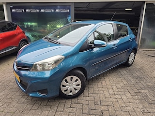 Toyota Yaris 1.0 VVT-i Aspiration | 2E EIGENAAR | 12MND GARANTIE | CAMERA | AIRCO | ELEC RAMEN | NW APK |