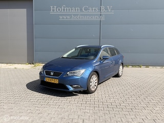 Seat Leon ST 1.6 TDI Ecomotive Lease Sport | Trekhaak | Distributie vervangen | Volledig onderhouden