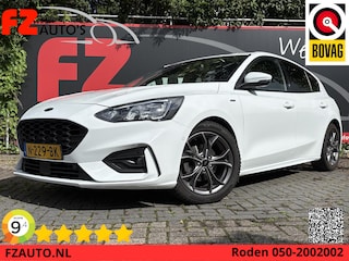 Ford Focus 1.0 EcoBoost Hybrid ST Line Business - Navigatie - Climate Controle - Adaptief Cruise Control