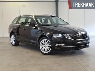 Skoda Octavia Combi 1.5 TSI Greentech Style ( ACC/Trekhaak )