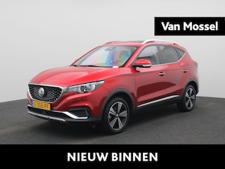 MG ZS EV Luxury 45 kWh | Panoramadak | Leder | Apple Carplay - Android Auto | Stoelverwarming | Camera |