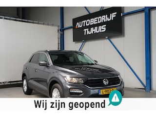 Volkswagen T-Roc 1.0 TSI Style - N.A.P. Airco, Cruise, Navi, PDC, Carplay.