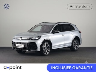 Volkswagen Tiguan 1.5 eHybrid R-Line Edition 204 pk Automaat (DSG) | Verlengde garantie | Navigatie | Trekhaak (wegklapbaar) | Parkeersensoren (Park assist) | Rondomzicht camera | Black Style pakket | R-Line |