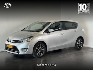 Toyota Corolla Verso 1.8 VVT-i Dynamic | Trekhaak | Fabrieksnavigatie | Zeer lage KM-stand |