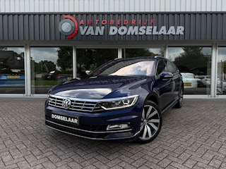 Volkswagen Passat 1.8 TSI Business Edition R - Pano Leder Massage Stoelverw. Trekhaak Camera