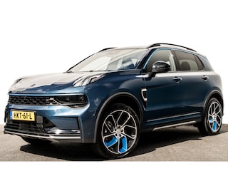 Lynk & Co 01 1.5 Plug-in Hybrid 262 Pk I Zwarte hemel I Panoramadak | Stuurverw. | 360 Camera | 20 inch LMV