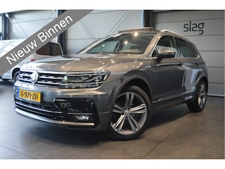 Volkswagen Tiguan 1.5 TSI ACT R-LINE navi camera pano leer trekhaak !!