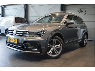 Volkswagen Tiguan 1.5 TSI ACT R-LINE navi camera pano leer trekhaak !!