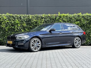 BMW 5-serie Touring 540i xDrive High Executive, PANORAMADAK, BOWERS&WILKINS, MEMORY, DODEHOEK, KEYLESS, 360 CAMERA, ADAPT CRUISE CONTROL, CLIMATE CONTROL, STOEL/ACHTERBANK/STUURVERWARMING, LICHTMETAAL 19"
