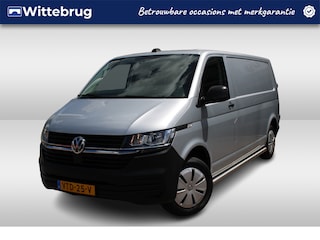 Volkswagen Transporter 2.0 TDI 110pk L2H1 28 Eco Business Navigatie by App / Cruise control / Parkeersensoren / Bijrijdersbank / Trekhaak