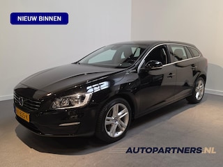 Volvo V60 2.4 D5 Twin Engine Momentum - Stoelverwarming - Navi