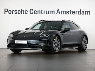Porsche Taycan 4