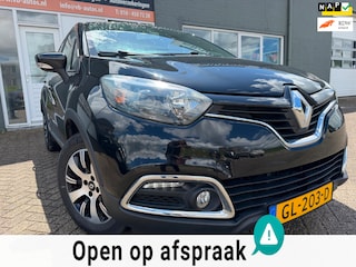 Renault Captur 0.9 TCe Expression met trekhaak en parkeersensoren en navigatie en bluetooth telefoon en airco