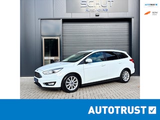 Ford Focus Wagon 125pk Titanium XENON | CLIMA | CRUISEN CONTROL | TREKHAAK | NAVI | STOELVERWARMING | PARKASSIST