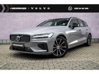 Volvo V60 2.0 T6 Plug-in Hybrid AWD Plus Dark | PHEV Long Range | 360 Graden Camera | Parkeersensoren | Sportstoelen | Trekhaak | Harman Kardon Audio | Keyless Entry | Elektrische Achterklep | Elektrisch Verstelbare Voorstoelen | Navigatie