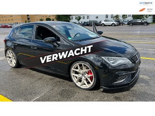 Seat Leon 2.0 TSI CUPRA 300 DSG Pano Leder KeyLess CarPlay DCC ACC Stoelver SeatSound