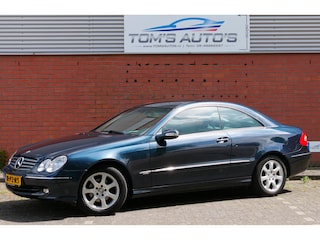 Mercedes-Benz CLK Coupé 200 K. Elegance. navi. stoelverw. zonnescherm. zeer mooi