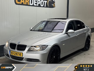 BMW 325i Executive Scherm werkt niet.