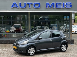 Toyota Aygo 1.0-12V Comfort Automaat Navi Airco Trekhaak NAP-Autopas
