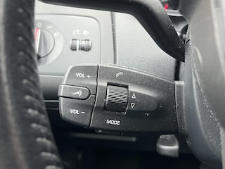 Seat Ibiza 1.2 TSi Aut. I-Tech | CLIMA | NAV. | PDC V+A |