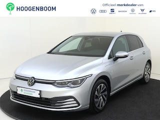 Volkswagen Golf 1.4 eHybrid | SoH 95% | Keyless | Dodehoek detectie | Achteruitrijcamera | Adaptieve cruise control | Navigatie | Massagefunctie bestuurdersstoel | CarPlay |