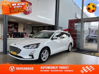 Ford Focus Wagon 1.0 EcoBoost Trend Edition Business,Navigatie,Achteruitrijcamera,Spraakbediening,Elektrische-Trekhaak,Airco&Cruiscontrol,V&A Sensoren,DAB,Telefoonlader,16 Inch Lmv