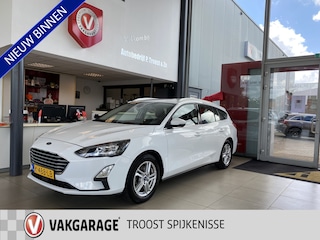 Ford Focus Wagon 1.0 EcoBoost Trend Edition Business,Navigatie,Achteruitrijcamera,Spraakbediening,Elektrische-Trekhaak,Airco&Cruiscontrol,V&A Sensoren,DAB,Telefoonlader,16 Inch Lmv