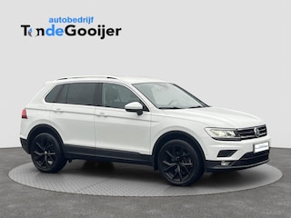Volkswagen Tiguan 2.0 TSi 4Motion DSG 190 PK | EL. TREKHAAK | STANDKACHEL | CAMERA | 18" |