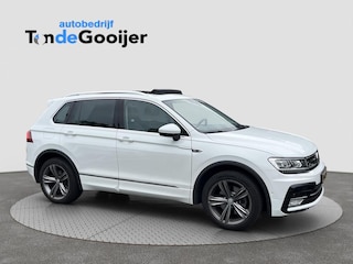 Volkswagen Tiguan 2.0 TSi DSG 4Motion Highline Business R-Line | EL. TREKHAAK | STANDKACHEL | PANORAMADAK |