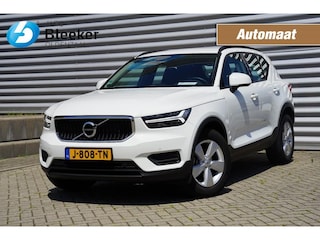 Volvo XC40 1.5 T2 130 pk Mom.core Airco LED Trekhaak 1600 kg Licht/regen sensor Cruise Navi