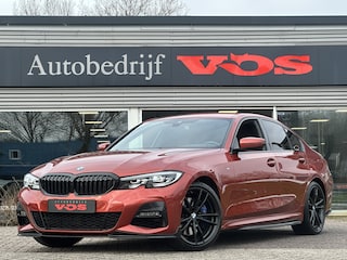 BMW 330i xDrive M-Sport | 259 pk | Camera | Trekhaak | Carbon spoiler