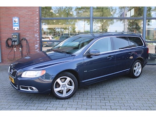 Volvo V70 D4 5-cilinder Limited Edition | Consignatie | Dealer onderhouden | Family Line | Trekhaak | Xenon | Winterset