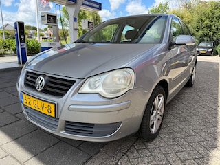 Volkswagen Polo 1.4-16V Optive / Airco