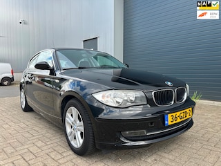 BMW 116i Business Line AIRCO NAP APK