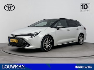 Toyota Corolla Touring Sports Hybrid 200 Business GR Sport Plus | Parkeersensoren V+A | Stuur-Stoelverwarming | Onderweg-naar-dealer