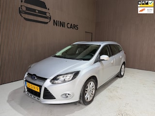 Ford Focus Wagon 1.0 EcoBoost Titanium nieuwe apk