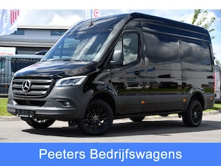 Mercedes-Benz Sprinter 319 3.0 CDI L2H2 Black Edition 360 Camera, Adaptieve Cruise, Carplay, LED, 190pk, Stoelverwarming, Automaat, Standkachel, Uniek!