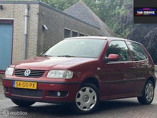 Volkswagen Polo 1.4-16V/NAP/APK/1e EIG/ELEKPAKKET/TREKHAAK