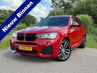 BMW X3 XDrive28i High Executive / Automaat / Navigatie / Panorama dak / Camera / Leder / Perfect onderhouden