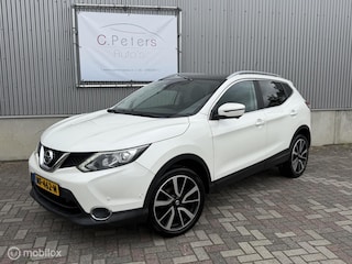 Nissan Qashqai 1.2 Tekna + 2017 / Leer / Panoramadak / 360 Camera / 2e eigenaar NAP