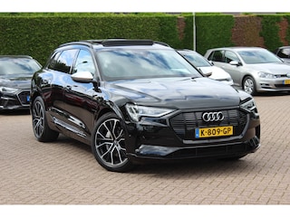Audi e-Tron 50 quattro S edition 71 kWh / SoH 91,5% / Panoramadak / Camera / Head-up / B&O / Luchtvering / 20'' / Matrix LED / CarPlay / Stoelverwarming / DAB / ACC