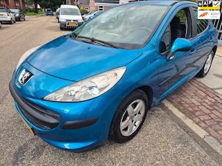 Peugeot 207 1.4 VTi Cool 'n Blue airco,cruise control