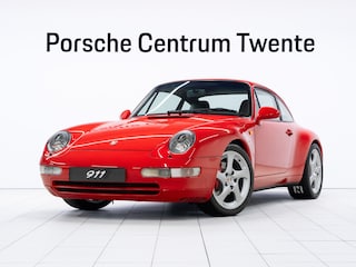 Porsche 911 Carrera 4