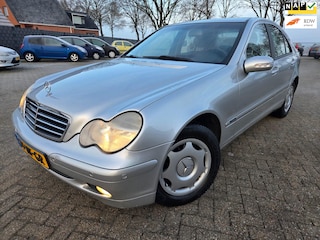 Mercedes-Benz C-klasse 180 K. Amice 2003. Airco/Cruise/Mistlampen etc.. APK 11-2026