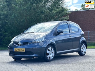 Toyota Aygo 1.0-12V + 5DR*Apple Carplay/Android*Airco*NAP*Dealer onderhouden*Elektrische ramen*