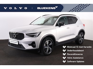Volvo XC40 B3 Plus Dark - IntelliSafe Assist & Surround - 360º Camera - Harman/Kardon audio - Verwarmde voorstoelen, stuur & achterbank - Parkeersensoren voor & achter - Elektr. bedienb. voorstoelen met geheugen links - Draadloze tel. lader - Standkachel - Extra getint glas - Inklapbare trekhaak - 18' LMV