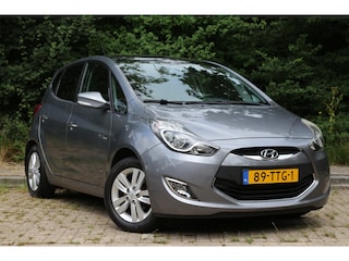 Hyundai ix20 1.4i 90pk i-Vision | NL-auto | 5 deuren | Climate control | Cruise control | Centr. deurvegr. | Lichtmetalen velgen | Elek. ramen | Radio | Trekhaak |